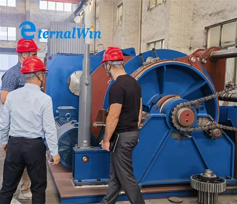 50 मीटर से 2000 मीटर तार रस्सी क्षमता के साथ भारी शुल्क इलेक्ट्रिक समुद्री विंच